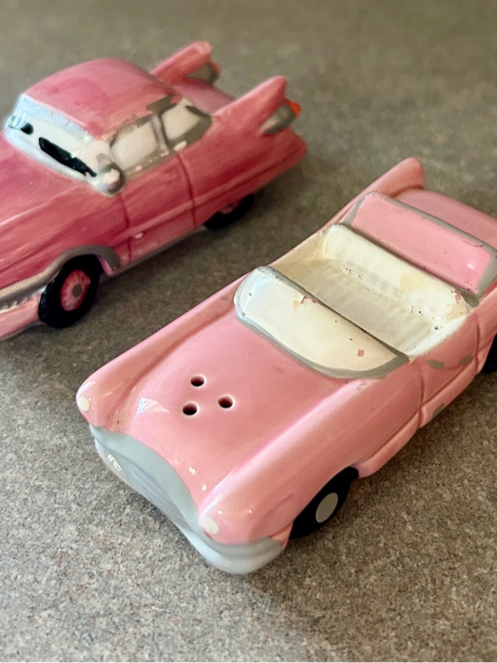 Pink Ceramic Vintage Car Salt & Pepper Shakers — Decorative Serveware